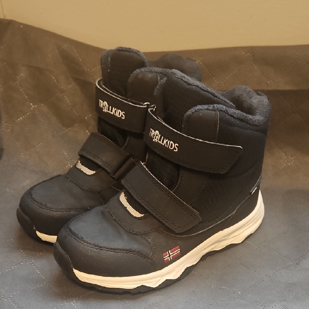 Trollkids Black Hafjell Winter Boots US Size 12.5